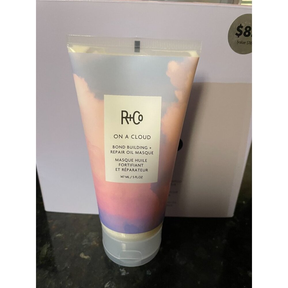 R+Co On A Cloud Baobab Oil Repair Masque